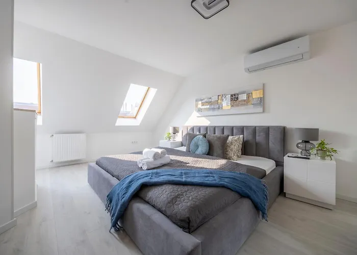 Deluxe & Minimalistic Central Residence In The Heart Of Budapest