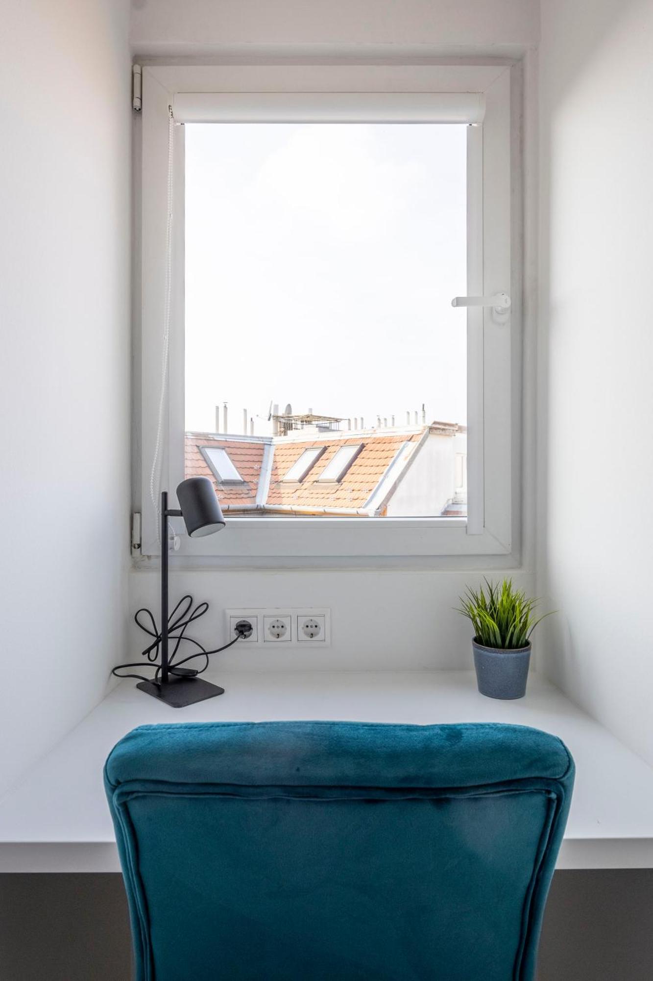 Apartament Deluxe & Minimalistic In The Heart Of *